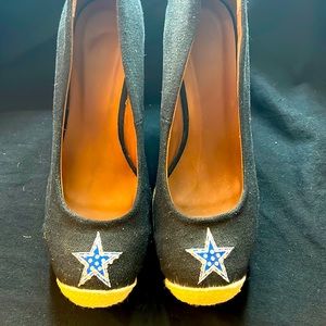 Dallas Cowboys wedges size 9.5 PERFECT CONDITION
